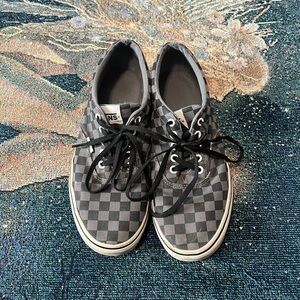 Vans Checkerboard Slip-On Skate Shoes 10 Men Grey Black Classic Canvas Skater